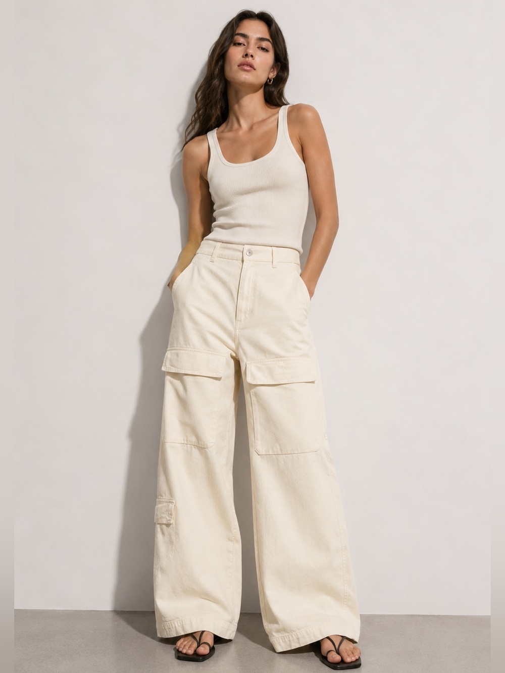 ZARA Wide Leg Cargo Pants – Cream – Women’s S (US 4–6 Approx.)